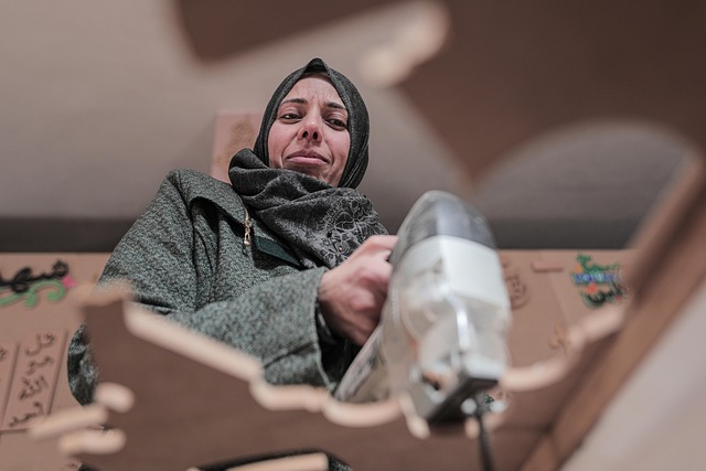 Gør-det-selv: Byg dine egne svævehylder i træ